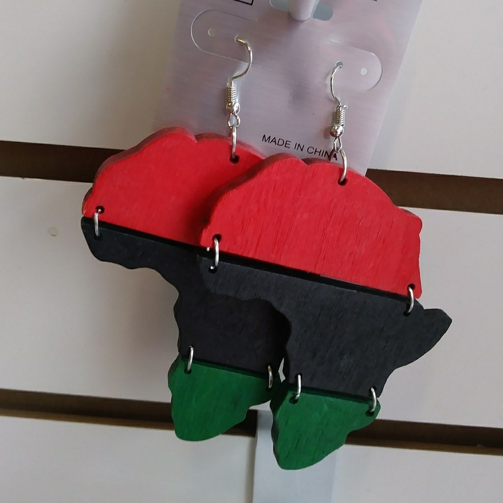Africa wood earrings